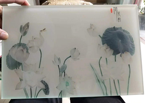 夹丝玻璃